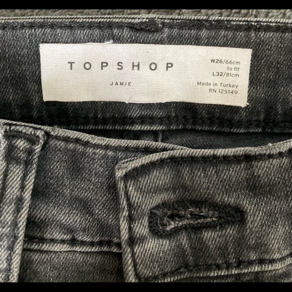 Topshop Jamie Jeans in Washed Black - Picture 5 of 5